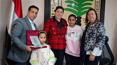 احتفالا بعيد الأم.. القومي للطفولة يكرم شريهان عثمان بطلة الأمومة بواقعة أسيوط | صور 