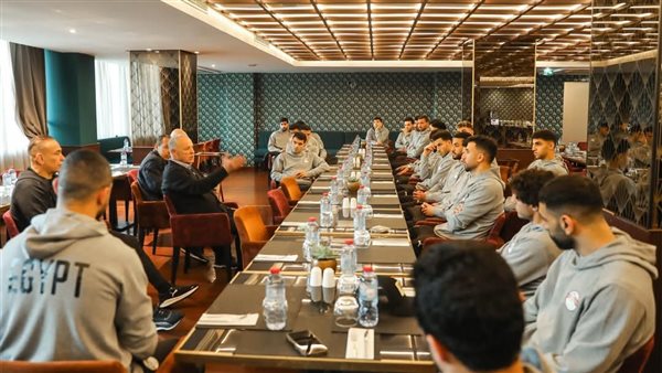 أبوريدة ولاعبي المنتخب