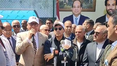 البلد نورت وهتفطر معانا.. والد محمد صلاح يداعب وزير الشباب خلال افتتاح مركز شباب نجريح بالغربية | بث مباشر