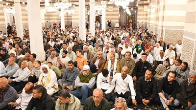 ما هو دعاء الجمعة اليتيمة في رمضان؟.. ادعو بما يرتاح له قلبك