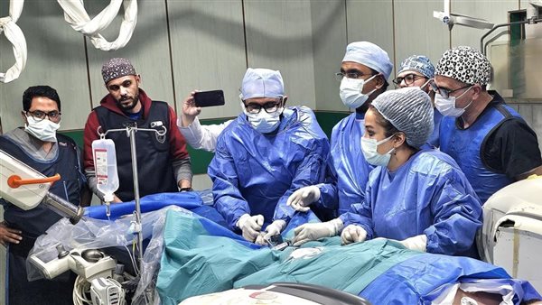 إجراء 4 عمليات زراعة