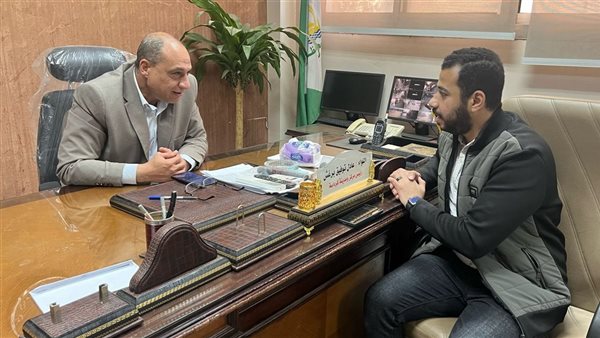 صحفي القاهرة 24 خلال