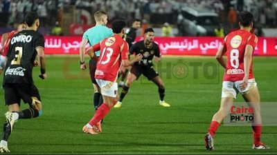 مصادر: الأهلي يتحمل تكاليف استقدام طاقم حكام أجنبي لإدارة مباراة القمة
