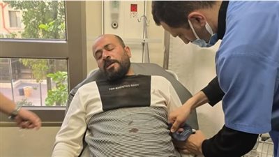 عقب إطلاق سراحه.. المخرج الفلسطيني الحائز على جائزة أوسكار حمدان بلال: اعتداء المستوطنين كان بهدف قتلي 