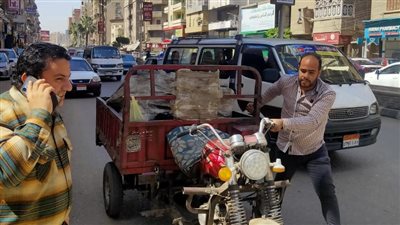 ضبط 9 تروسيكلات وعربة كارو خلال حملات مكثفة بالدقهلية لمواجهة نباشي القمامة