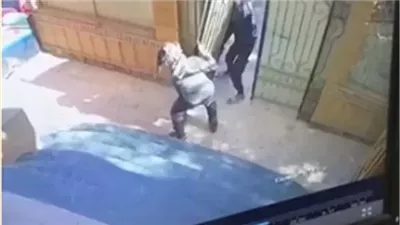 التحقيق مع المتهمين بسرقة بوابات حديدية لإحدى الفيلات في التجمع الخامس