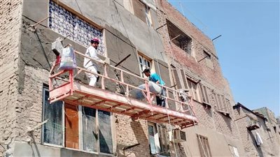 محافظة القاهرة: ترميم ودهان واجهات بلوكات مساكن أبو السعود بمصر القديمة| صور