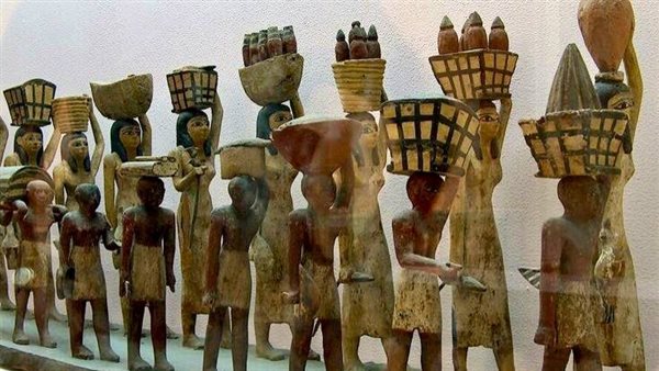  موكب جنائزي خشبي