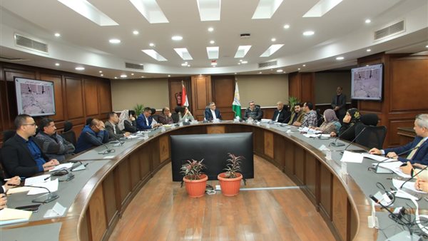 محافظ الجيزة خلال