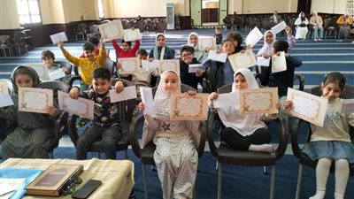 مساجد الجمهورية تحتفل بتكريم الحفظة الصغار بمشاركة واعظات الأوقاف مع نهاية رمضان