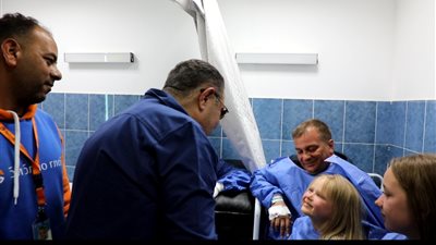 أول ظهور لـ مصابي حادث غرق غواصة بالغردقة| صور