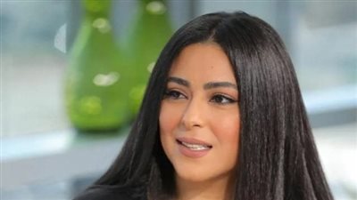 نهى عابدين: لم أحاول الانتحار خلال مرضي بالاكتئاب.. ولجأت لطبيب نفسي وتعرضت للخيانة