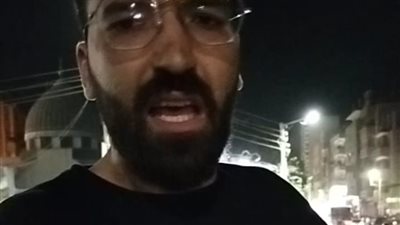 أنقذ المنطقة من كارثة.. أحد مصابي حريق مطعم بالمنيا: كنت بحاول أطلع الناس اللي جوه والخساير كبيرة | بث مباشر