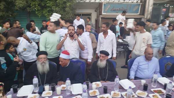 وفد كنسي يشارك في