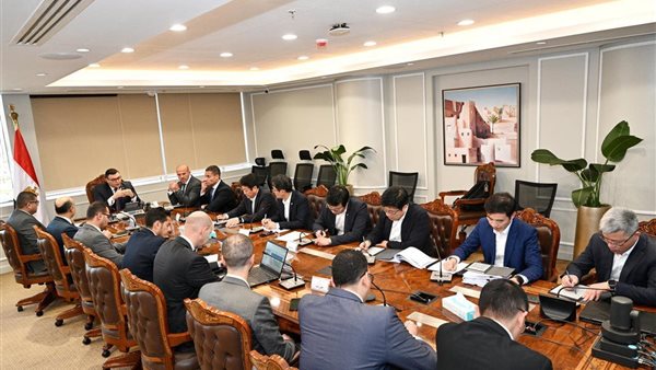 وزير الإسكان