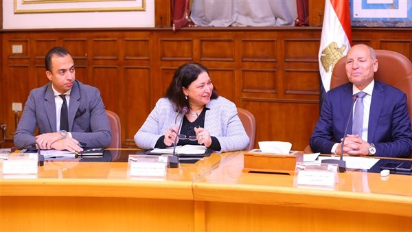 مناقشة آليات التعاون