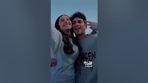 الفنانة دينا الشربيني