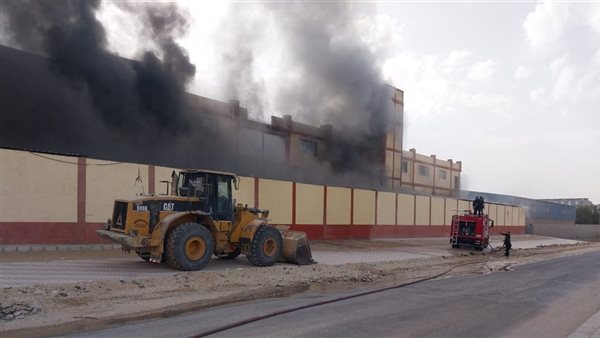 حريق مصنع في بني