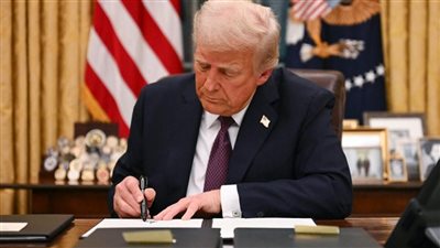 ترامب يعلن إقالة مدير وكالة الأمن القومي