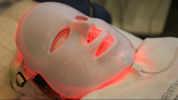 العلاج بالضوء الاحمر