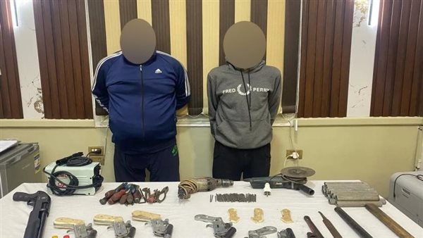 المتهمين والمضبوطات