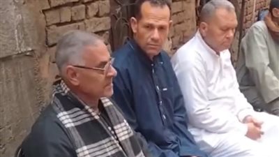 وفاة مدرس خلال صلاة العيد بالمنوفية.. ونجله: وصاني على أمي وأخواتي قبل وفاته بيومين| بث مباشر