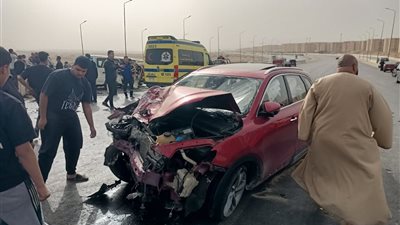 إصابة 21 شخصًا في تصادم ملاكي وميكروباص على الطريق الأوسطي بالجيزة
