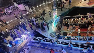 إقبال شديد على المراكب النيلية للترفيه في أيام عيد الفطر المبارك | بث مباشر