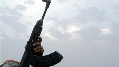 القبض على المتهمين بإطلاق أعيرة نارية في الهواء خلال الاحتفال بعيد الفطر بقنا