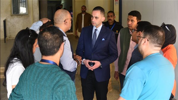 نائب وزير الصحة خلال