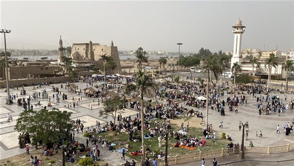 الغبار يغطي سماء