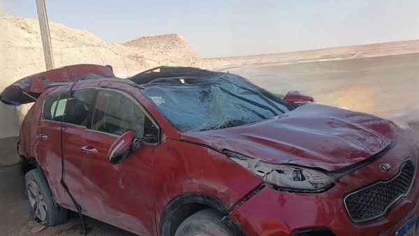 انقلاب سيارة في السويس