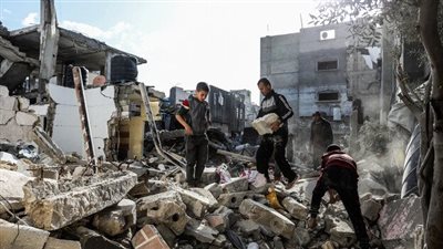 يديعوت أحرونوت تزعم: إسرائيل ساعدت الإخوان المسلمين ومنحتهم الأموال على مدار سنوات 