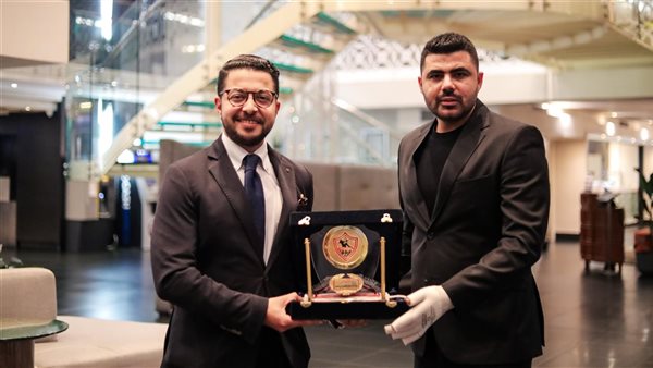 الزمالك يكرم قنصل