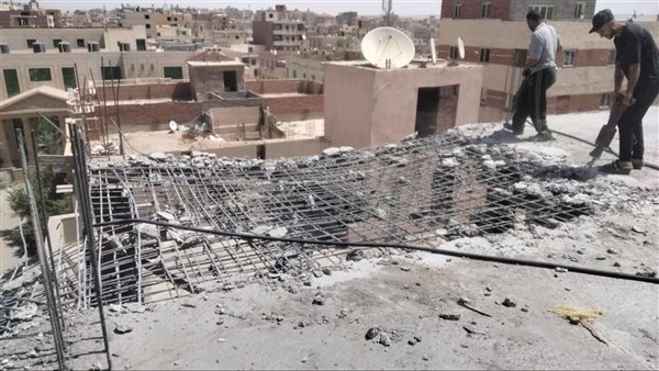 الأدوار المخالفة