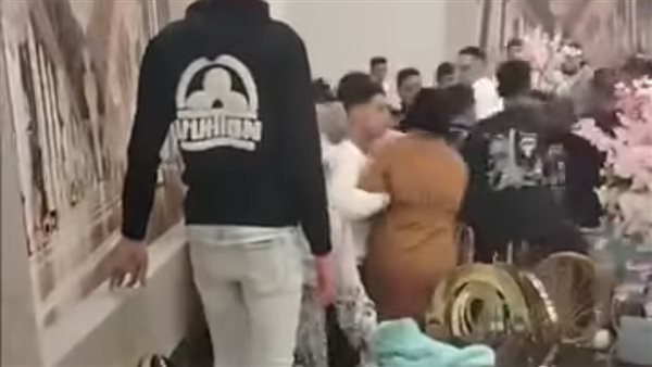 مشاجرة في قاعة أفراح