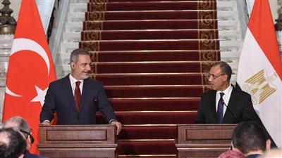 وزيرا خارجية مصر وتركيا يبحثان تطورات الأوضاع بغزة في ظل التصعيد الإسرائيلي 