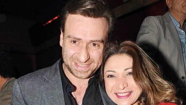 نضال الشافعي وزوجته