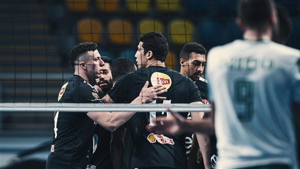 مباراة طائرة الأهلي