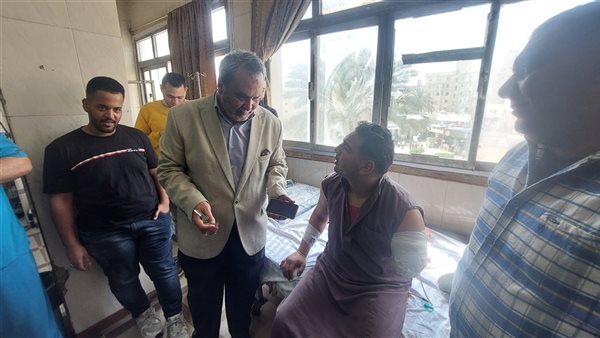 عامل السيرك المصاب