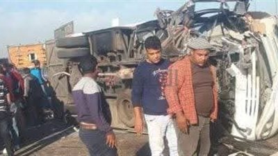 ارتفاع عدد المصابين في انقلاب مني باص بالفيوم إلى 21 شخصا| أسماء