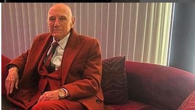 15 صورة لـ  ميشيل أحد إمبراطور العربيات قبل وفاته 