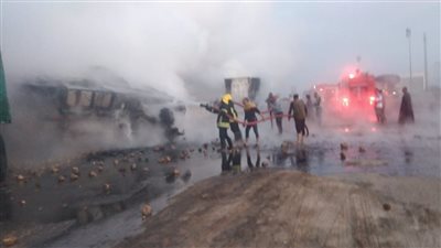 مصرع شخصين في حريق سيارة تريلا بصحراوي البحيرة