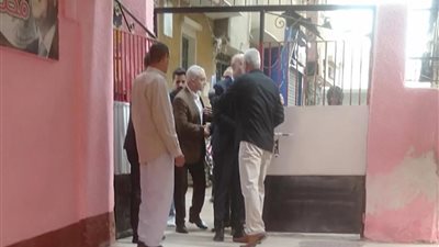 شاهد عيان يكشف كواليس لقاء وزير التعليم مع مدير عام إدارة الباجور التعليمية قبل وفاته 