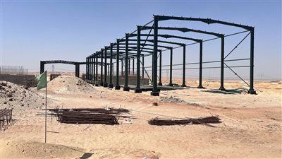 البيئة تتابع سير الأعمال الإنشائية لمعالجة التخلص الآمن من المخلفات | صور