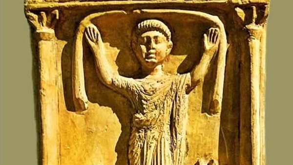 شاهد قبر من العصر