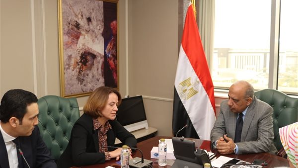 خلال اللقاء