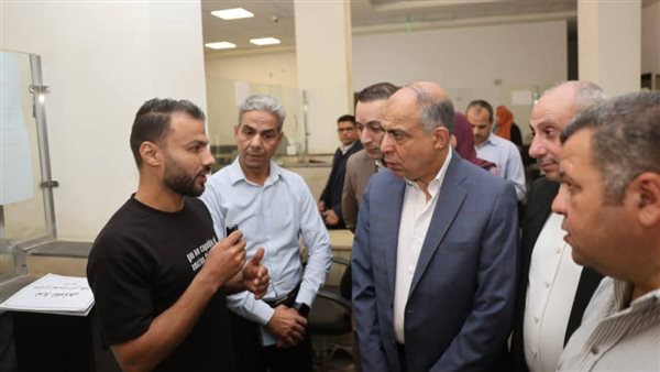 محافظ المنيا