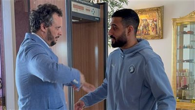 بعثة بيراميدز تغادر فندق الإقامة استعدادًا لمباراة الجيش الملكي في دوري أبطال إفريقيا