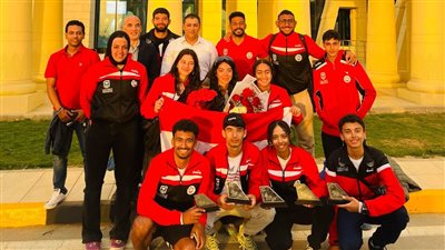 القماطي وسلامة يستقبلان بعثة منتخب مصر للتجديف الشاطئي عقب إنجاز بطولة قبرص